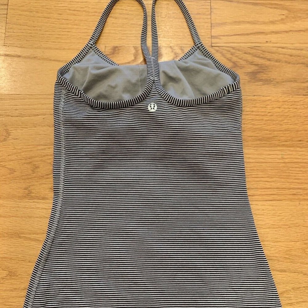Lululemon Power Y Tank Size 2 Luon Tonka Stripe Black Heathered Medium Grey